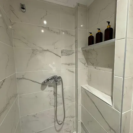 Private Mini * テッサロニキ